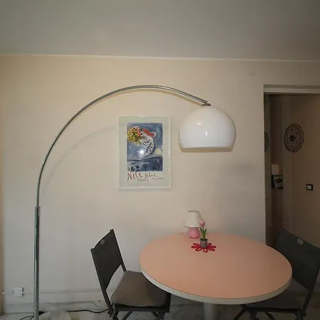 - Wagner Studio Balcon Διαμέρισμα Νίκαια