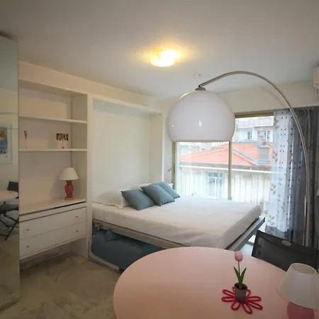 - Wagner Studio Balcon Apartamento